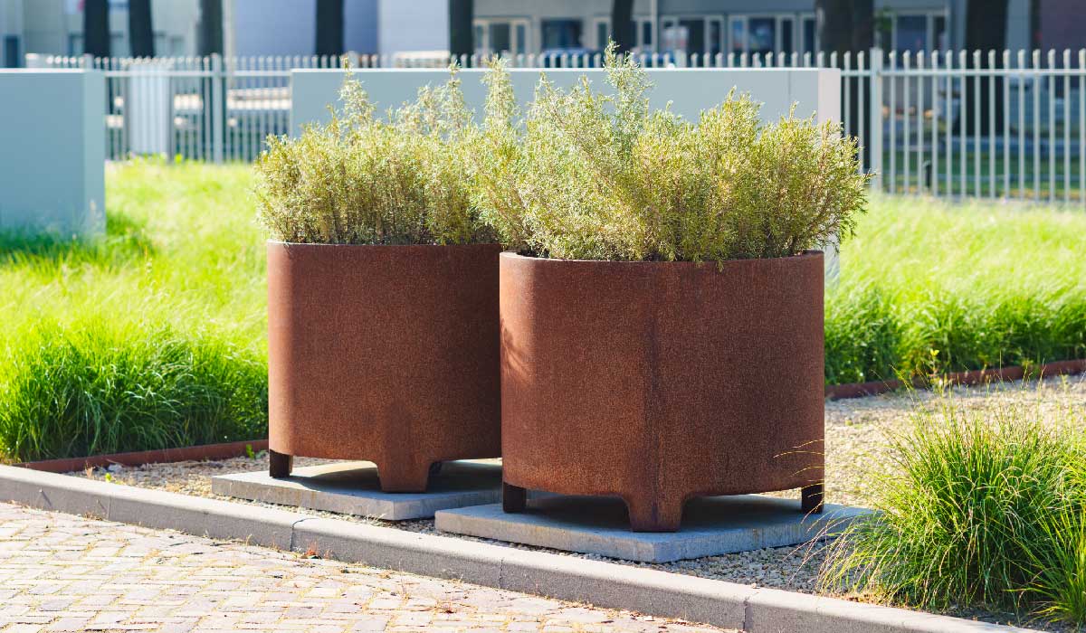 Circum plantenbakken op poten